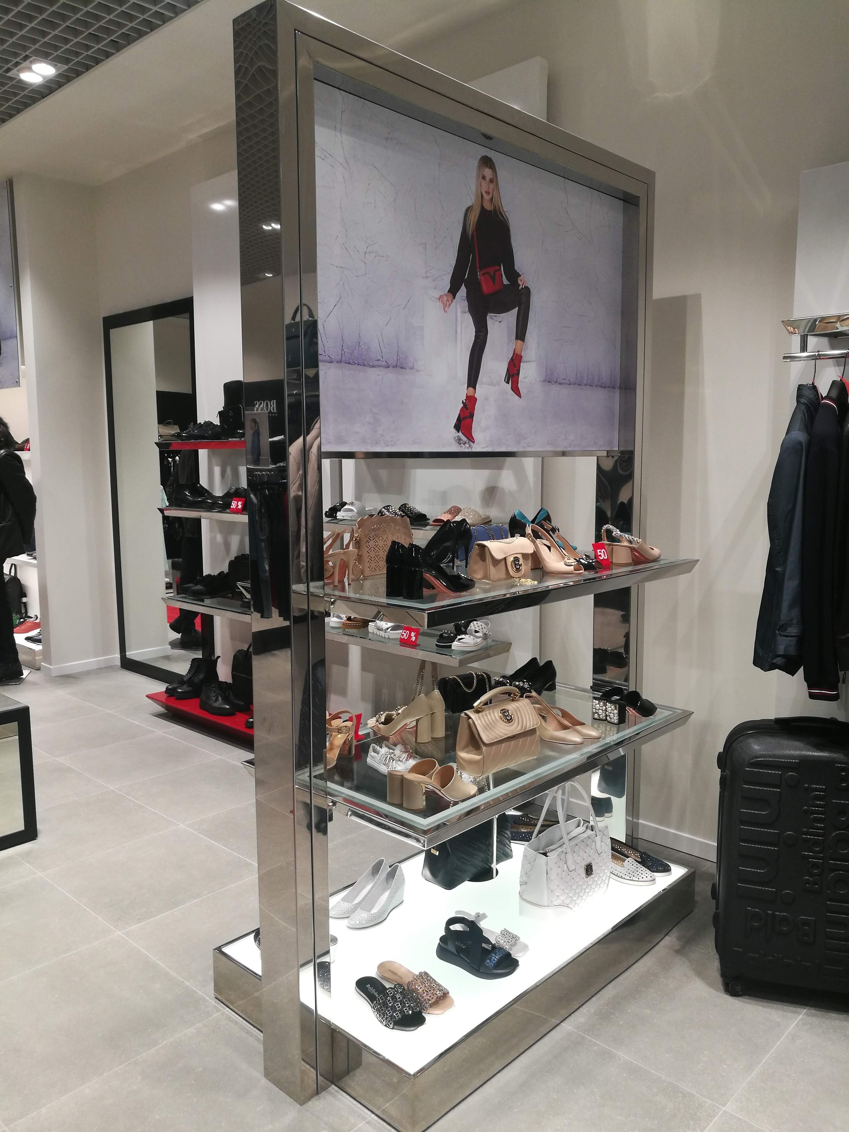 Photos of the Baldinini Boss Karl Lagerfeld Outlet